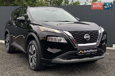 Внедорожник / Кроссовер Nissan Rogue 2021 в 