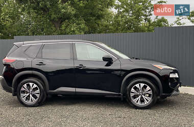 Внедорожник / Кроссовер Nissan Rogue 2021 в 