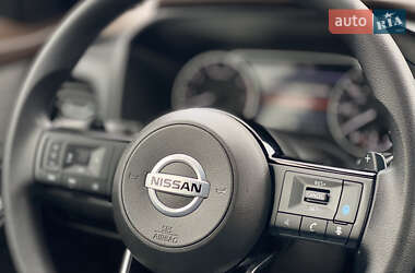 Внедорожник / Кроссовер Nissan Rogue 2021 в 