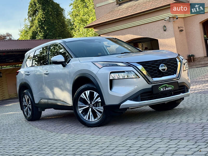 Внедорожник / Кроссовер Nissan Rogue 2021 в Мукачево