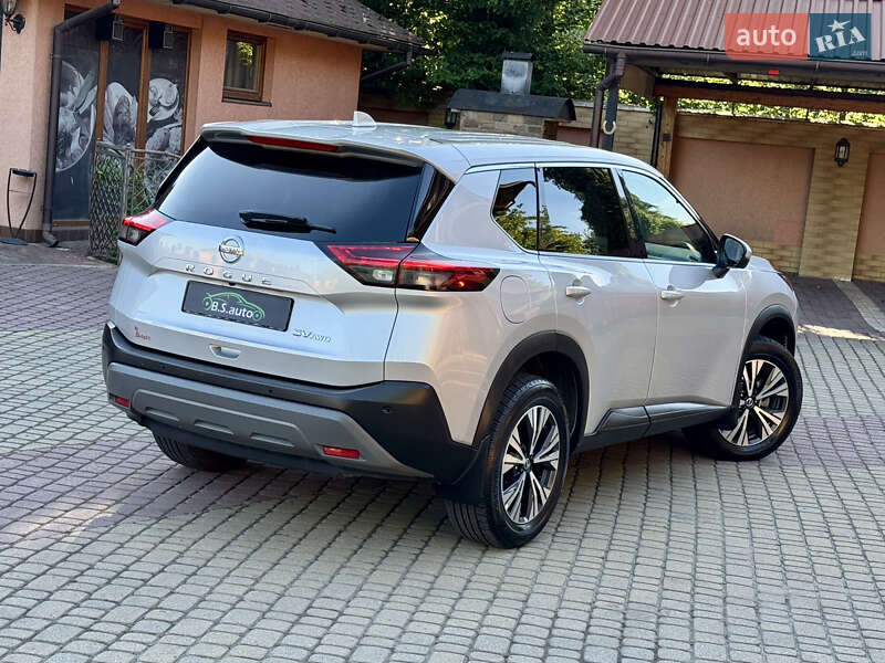 Внедорожник / Кроссовер Nissan Rogue 2021 в Мукачево