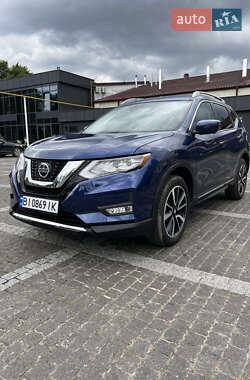 Позашляховик / Кросовер Nissan Rogue 2019 в Києві