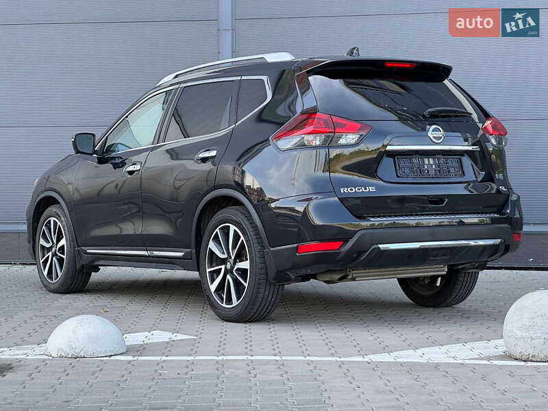 Позашляховик / Кросовер Nissan Rogue 2018 в Києві