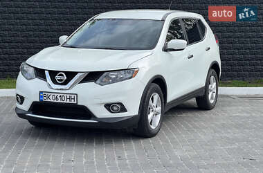 Позашляховик / Кросовер Nissan Rogue 2016 в Рівному