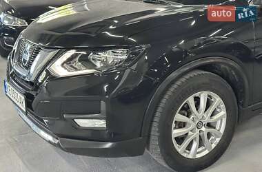 Позашляховик / Кросовер Nissan Rogue 2018 в 