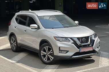 Позашляховик / Кросовер Nissan Rogue 2019 в Києві
