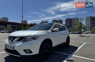 Позашляховик / Кросовер Nissan Rogue 2014 в 