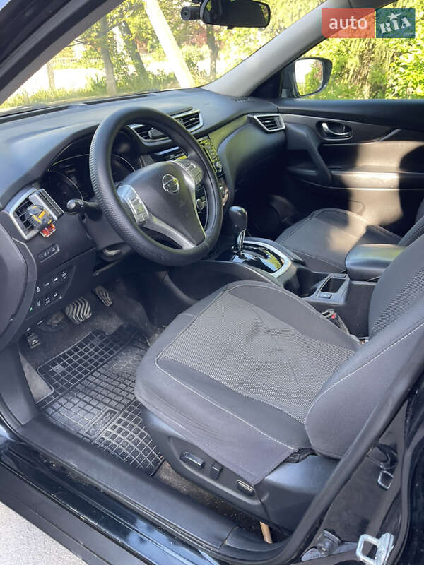 Позашляховик / Кросовер Nissan Rogue 2016 в Тернополі фото 15 Позашляховик / Кросовер Nissan Rogue 2016 в Тернополі