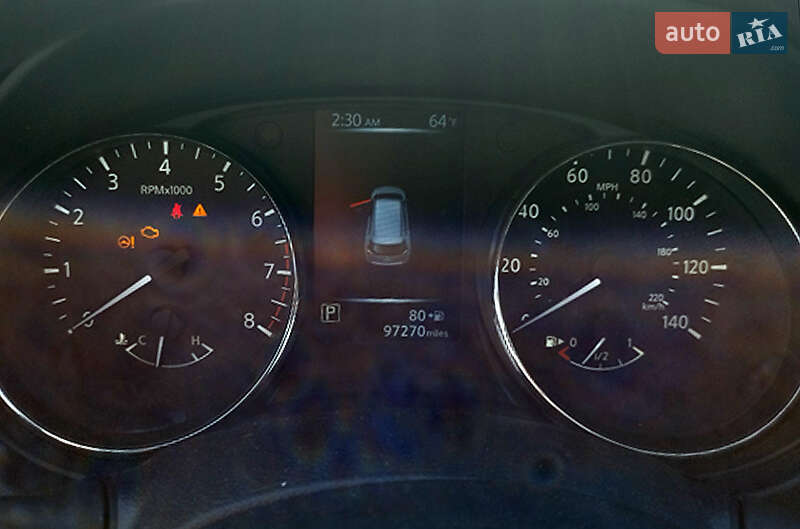 Позашляховик / Кросовер Nissan Rogue 2016 в Києві