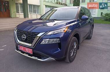 Позашляховик / Кросовер Nissan Rogue 2021 в Вінниці