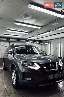 Позашляховик / Кросовер Nissan Rogue 2015 в Одесі