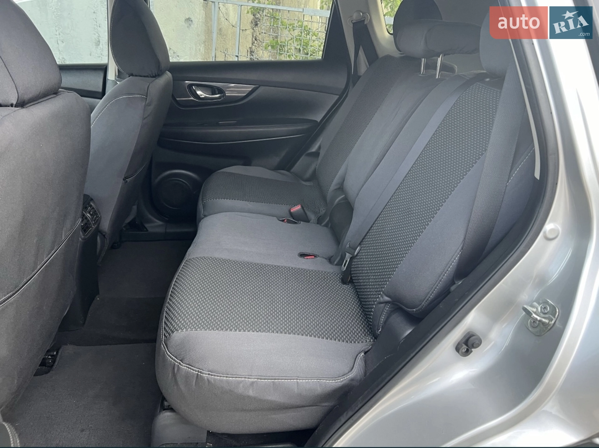 2018 Nissan Rogue - мініатюра 10