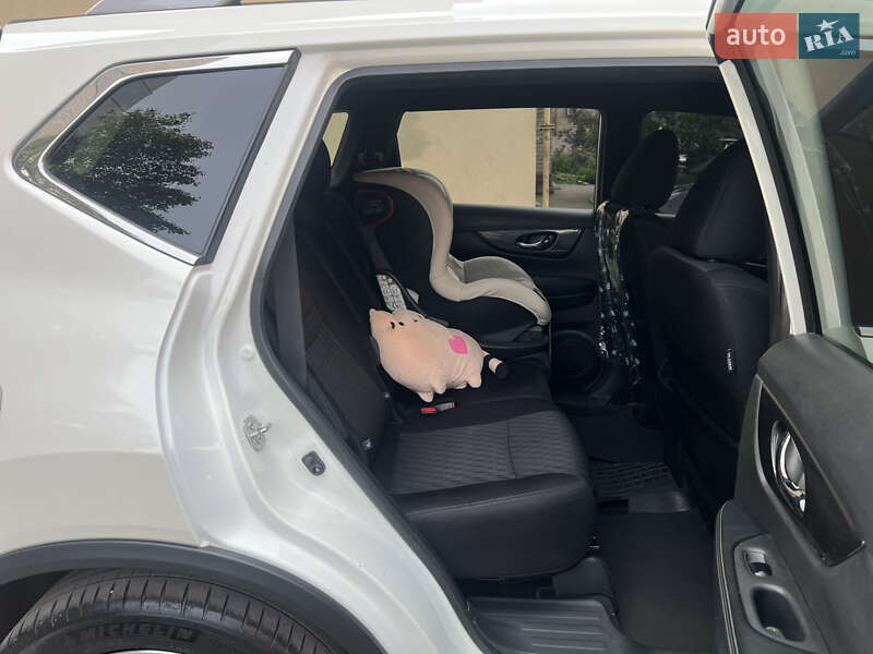 Позашляховик / Кросовер Nissan Rogue 2018 в Запоріжжі фото 10 Позашляховик / Кросовер Nissan Rogue 2018 в Запоріжжі