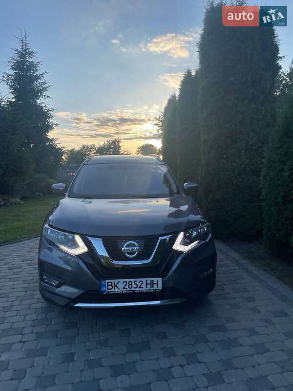 Nissan Rogue 2018