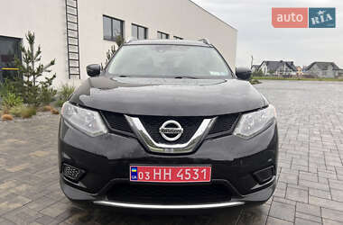 Внедорожник / Кроссовер Nissan Rogue 2018 в Луцке