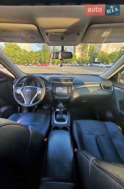 Позашляховик / Кросовер Nissan Rogue 2016 в 