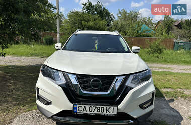 Позашляховик / Кросовер Nissan Rogue 2018 в Смілі
