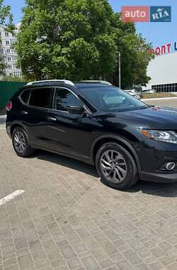 Позашляховик / Кросовер Nissan Rogue 2016 в 