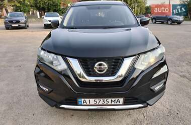 Внедорожник / Кроссовер Nissan Rogue 2017 в Харькове