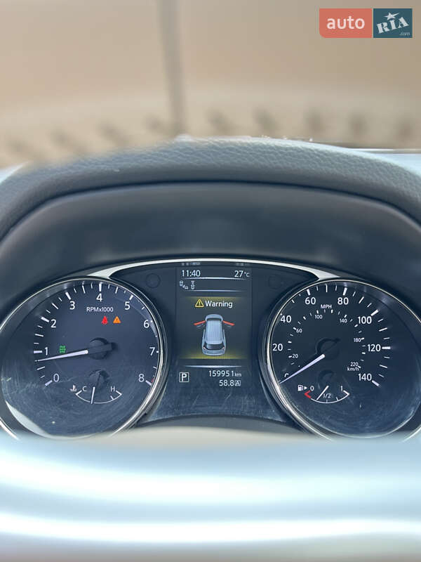 Позашляховик / Кросовер Nissan Rogue 2014 в Києві