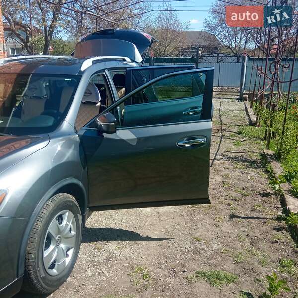 Внедорожник / Кроссовер Nissan Rogue 2014 в Борщеве