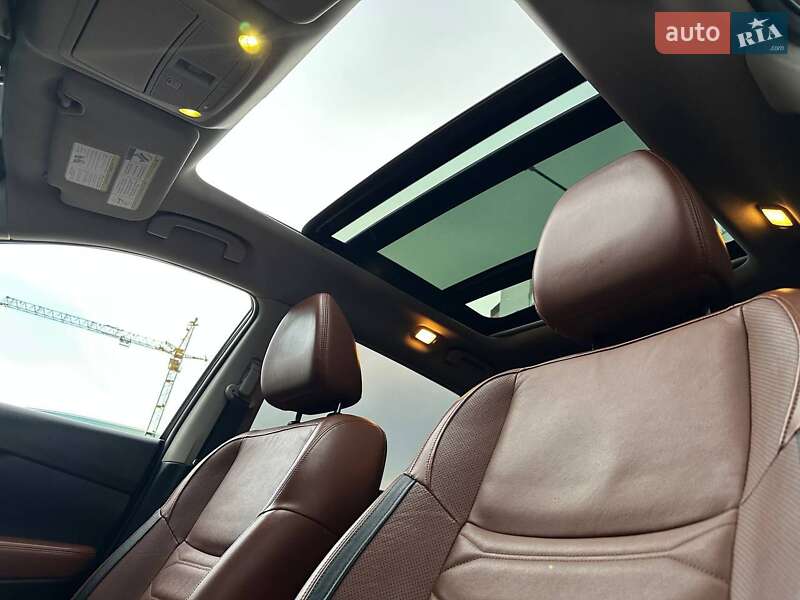 Позашляховик / Кросовер Nissan Rogue 2017 в Вінниці