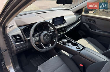 Внедорожник / Кроссовер Nissan Rogue 2021 в 