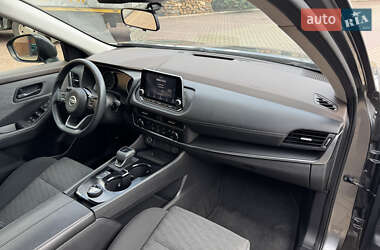 Внедорожник / Кроссовер Nissan Rogue 2021 в 