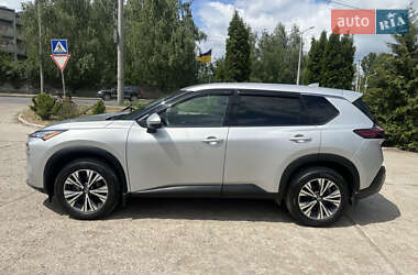 Внедорожник / Кроссовер Nissan Rogue 2021 в 