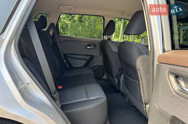 Внедорожник / Кроссовер Nissan Rogue 2021 в 