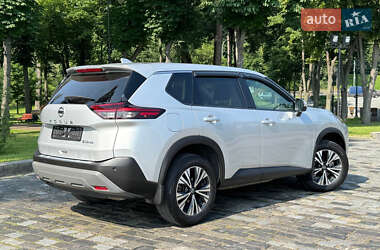 Внедорожник / Кроссовер Nissan Rogue 2021 в 