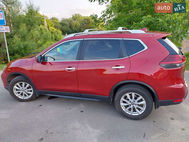 Внедорожник / Кроссовер Nissan Rogue 2019 в Киеве