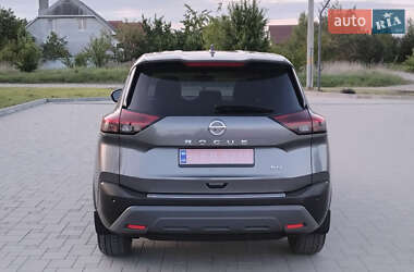 Внедорожник / Кроссовер Nissan Rogue 2021 в 