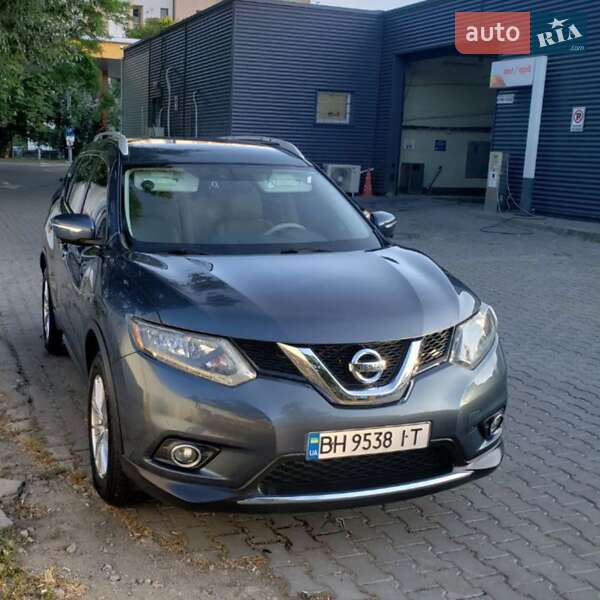 Внедорожник / Кроссовер Nissan Rogue 2014 в 
