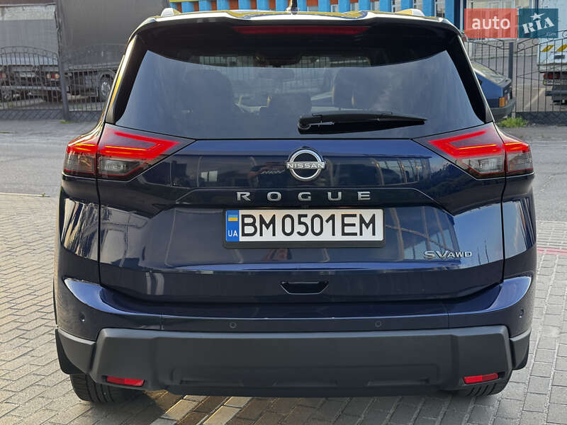 Позашляховик / Кросовер Nissan Rogue 2024 в Рівному