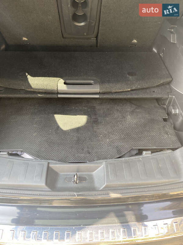 Позашляховик / Кросовер Nissan Rogue 2016 в Полтаві