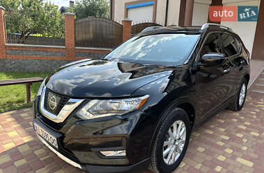 Позашляховик / Кросовер Nissan Rogue 2017 в Білій Церкві