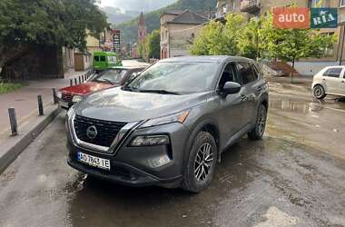 Внедорожник / Кроссовер Nissan Rogue 2020 в Рахове