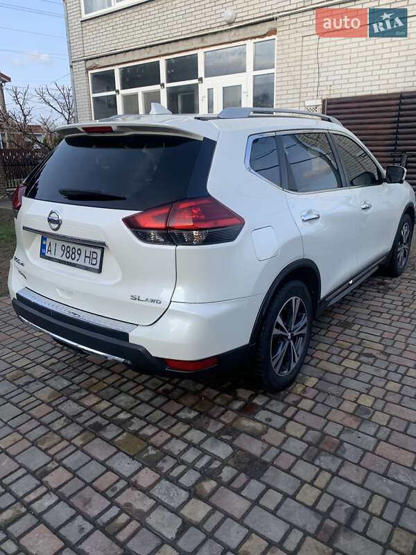 Позашляховик / Кросовер Nissan Rogue 2017 в Білій Церкві