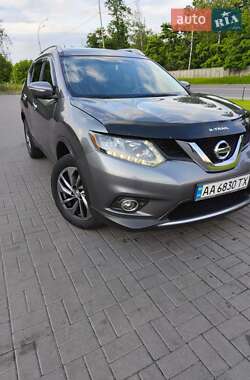 Позашляховик / Кросовер Nissan Rogue 2014 в Києві
