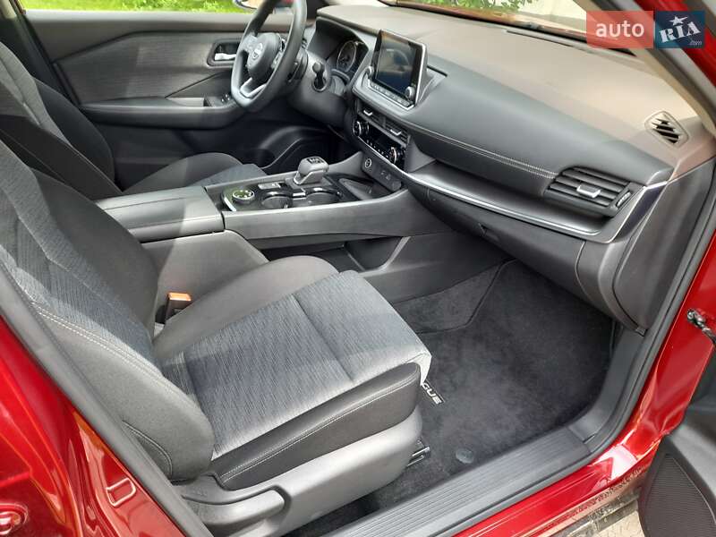 Позашляховик / Кросовер Nissan Rogue 2022 в Чернігові