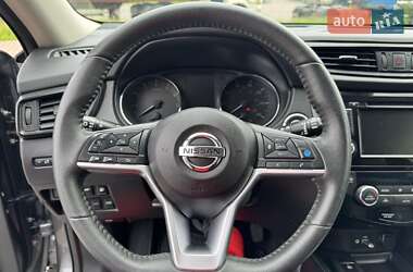 Внедорожник / Кроссовер Nissan Rogue 2019 в 