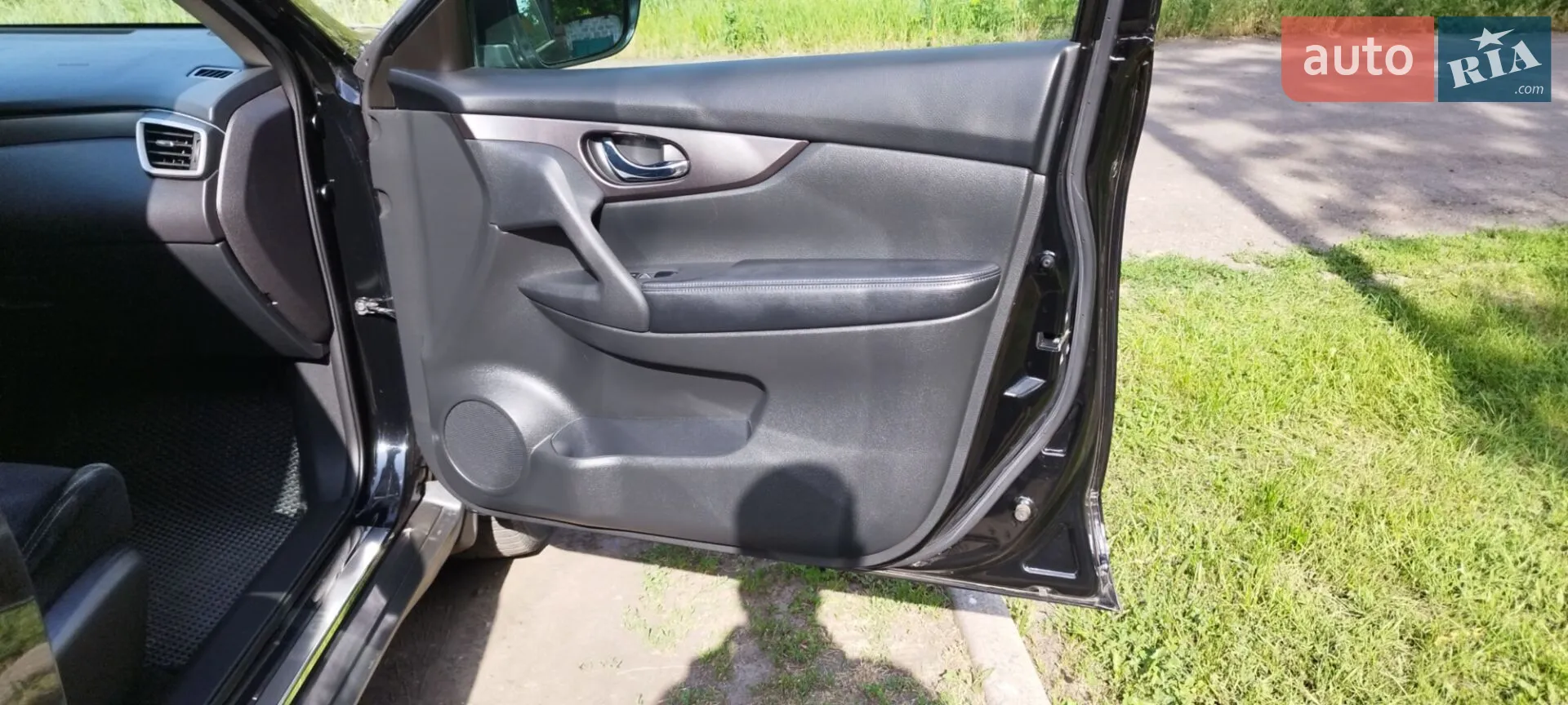 2016 Nissan Rogue - мініатюра 16