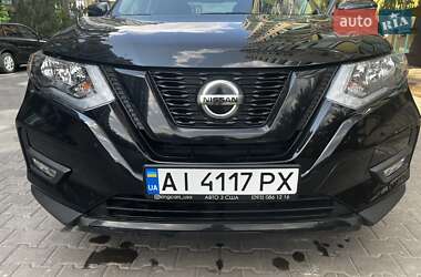 Внедорожник / Кроссовер Nissan Rogue 2017 в 