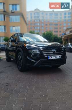 Внедорожник / Кроссовер Nissan Rogue 2024 в 