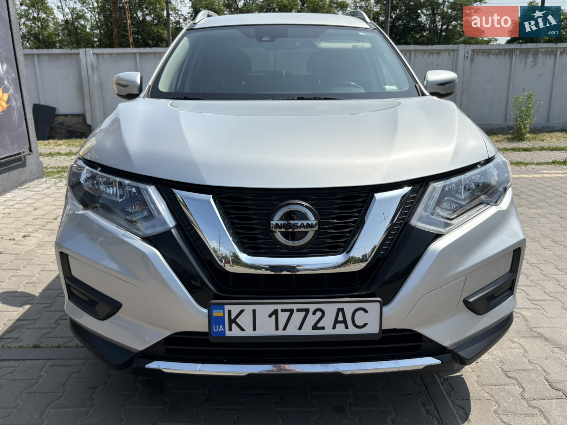 2019 Nissan Rogue - мініатюра 2