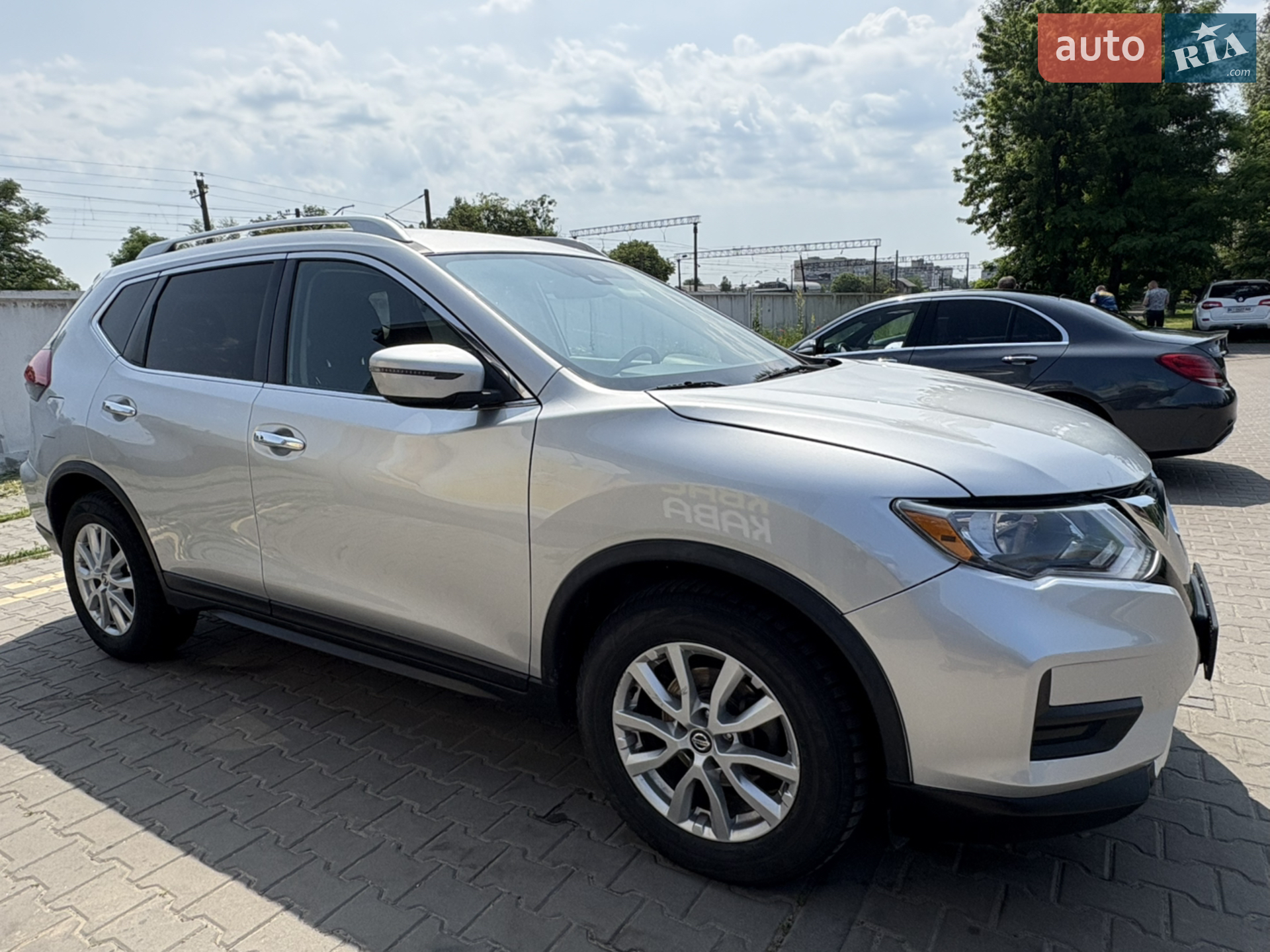 2019 Nissan Rogue - мініатюра 18