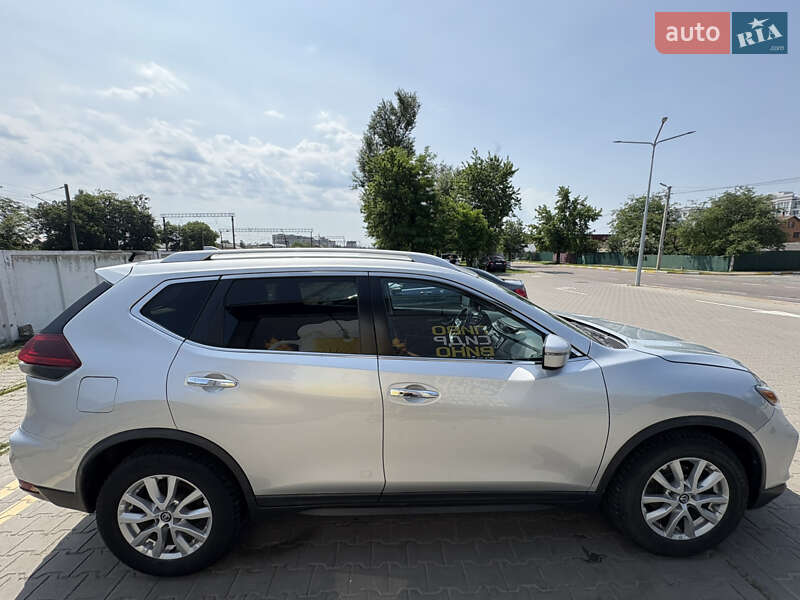 Позашляховик / Кросовер Nissan Rogue 2019 в Києві