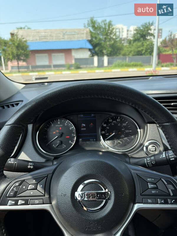 Позашляховик / Кросовер Nissan Rogue 2019 в Києві