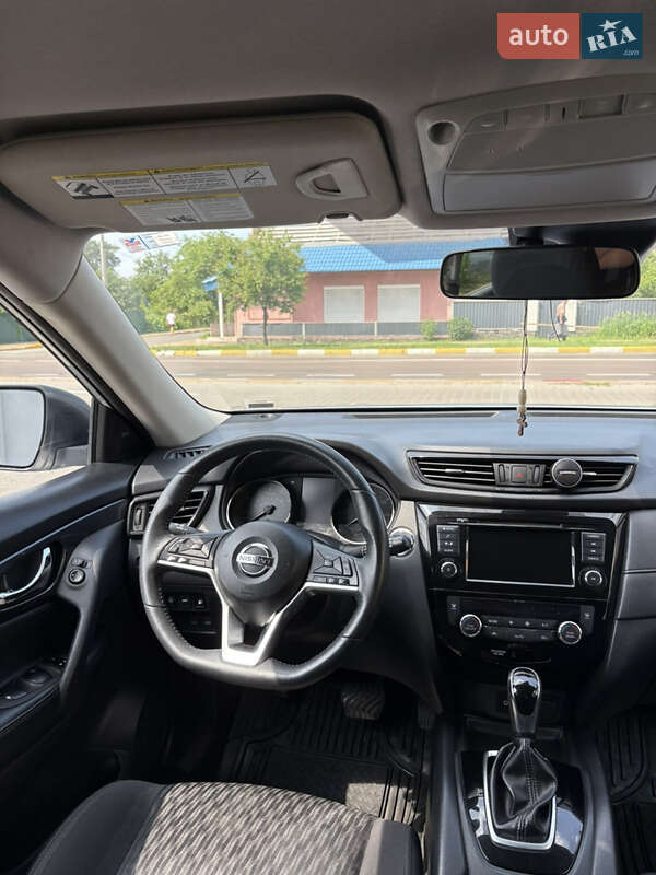 Позашляховик / Кросовер Nissan Rogue 2019 в Києві